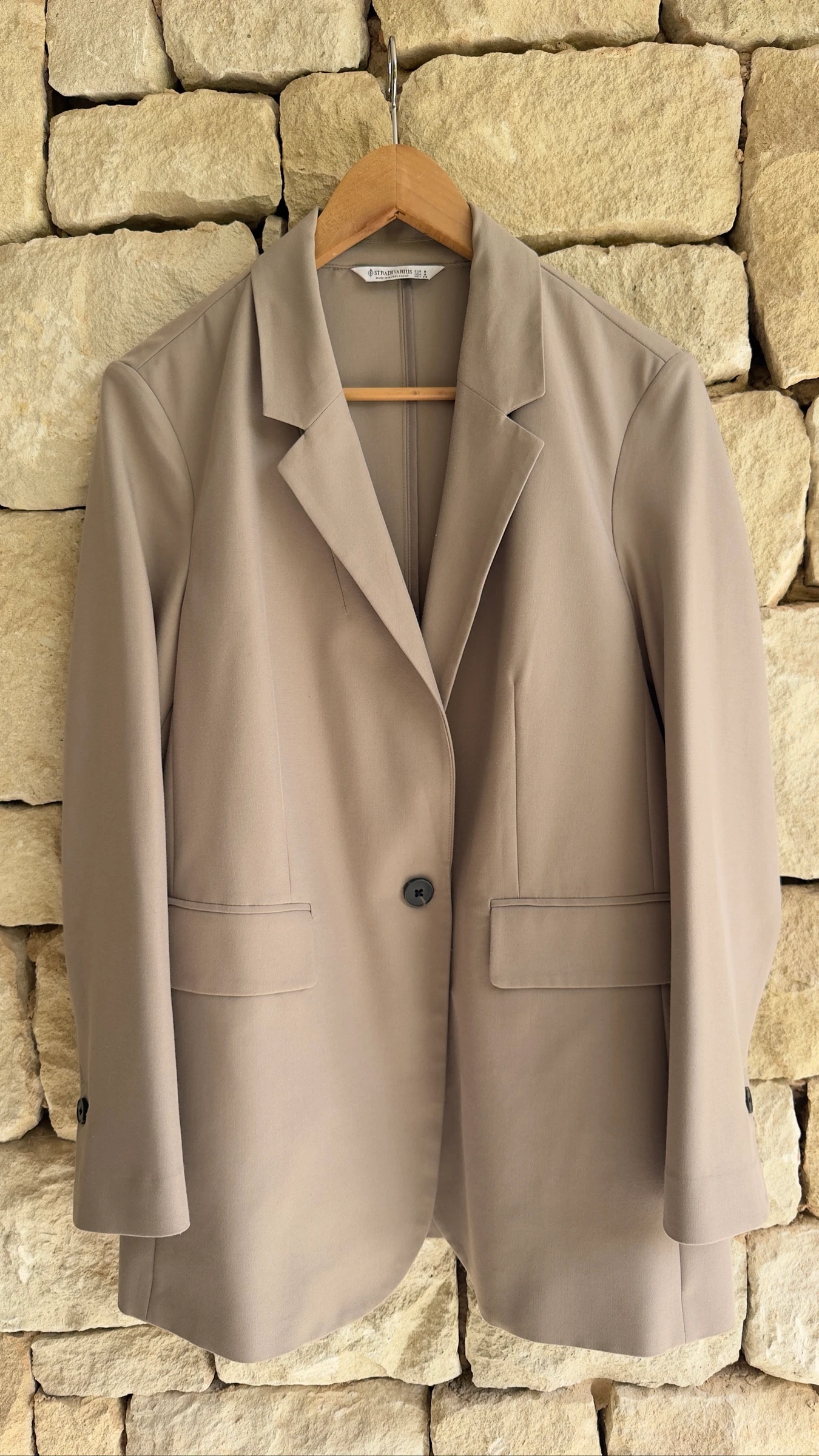 Blazer beige mujer Talla M de Stradivarius 